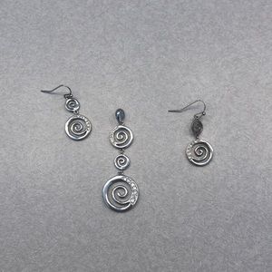 Lia Sophia necklace charm and earrings